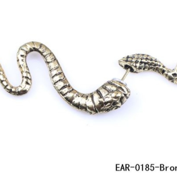 5/$24 One Snake Post Earring - Picture 2 of 8